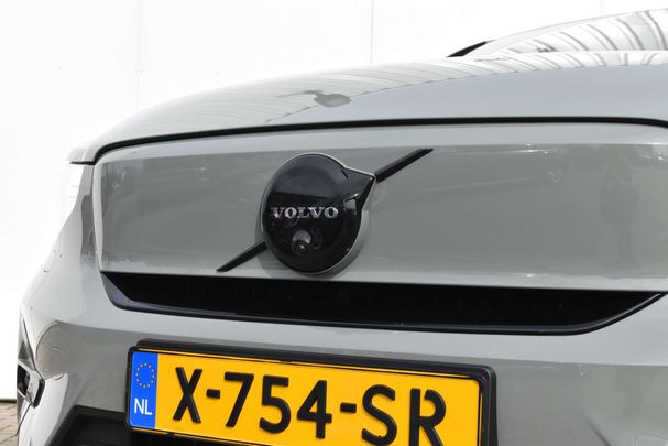 Volvo C40 Ultimate 185 kW image number 16