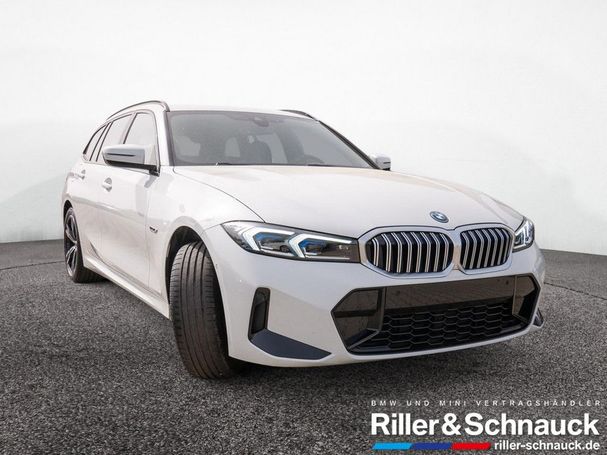 BMW 330e Touring 215 kW image number 2