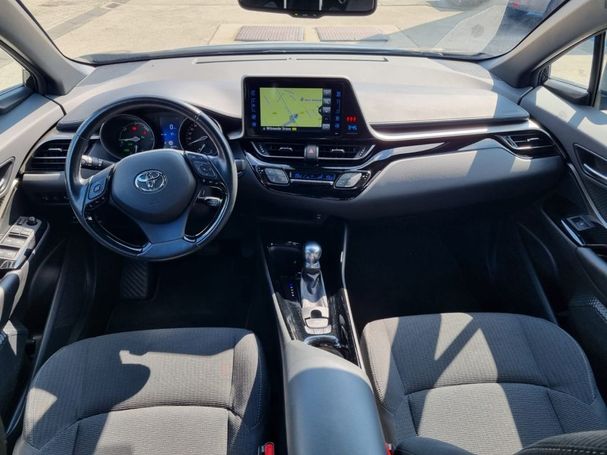 Toyota C-HR Hybrid 90 kW image number 13