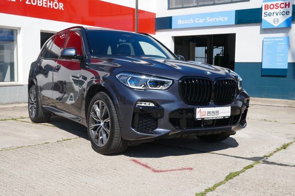 BMW X5 xDrive 250 kW image number 1