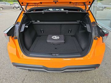 Car image 15