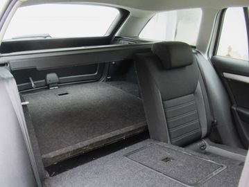 Car image 41