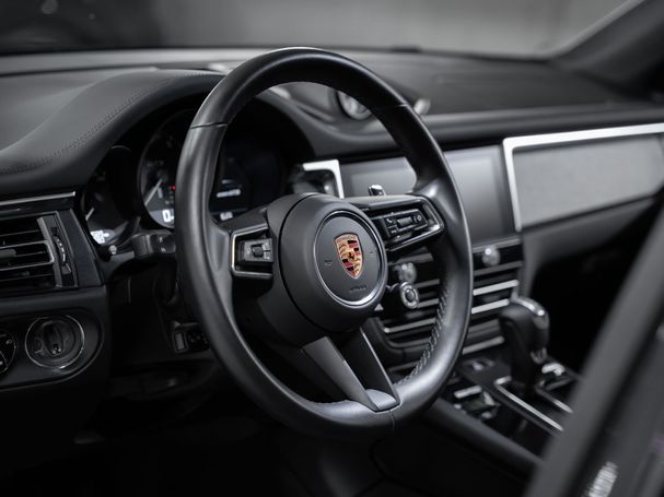 Porsche Macan GTS 324 kW image number 23