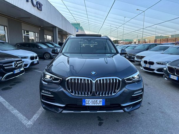 BMW X5 xDrive30d xLine 195 kW image number 3