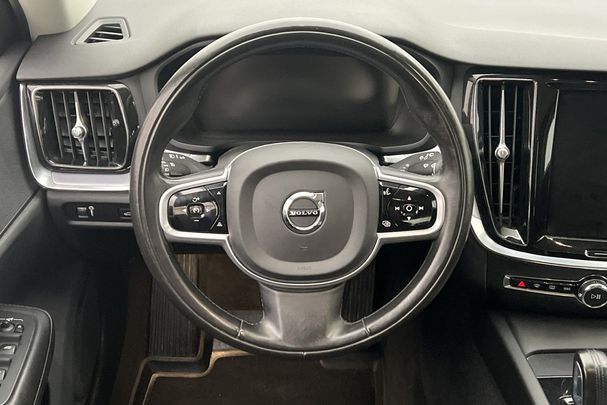 Volvo V60 B4 145 kW image number 14