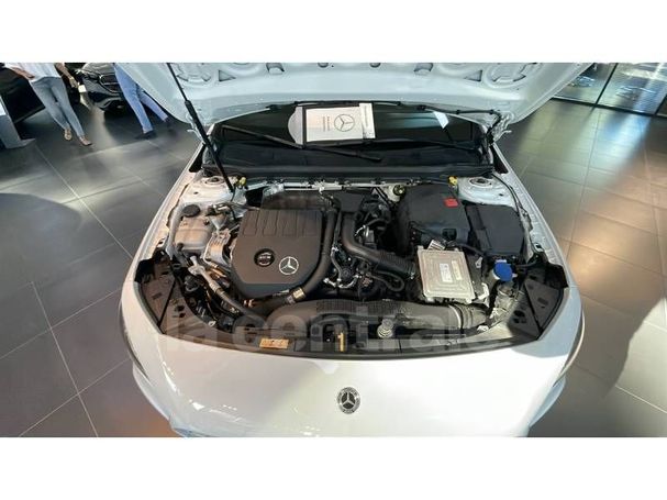 Mercedes-Benz A 180 100 kW image number 29