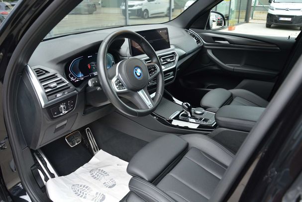 BMW X3 xDrive30e 215 kW image number 9