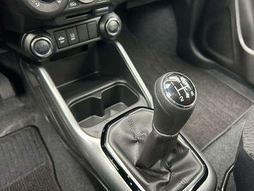 Car image 15