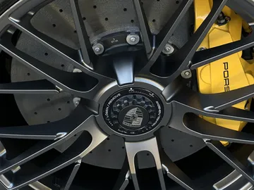 Car image 29