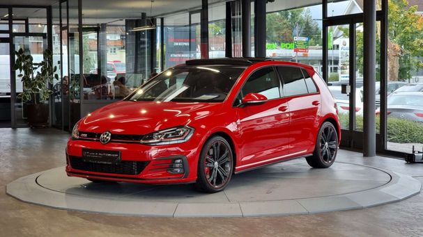 Volkswagen Golf GTI 2.0 DSG Performance 180 kW image number 1