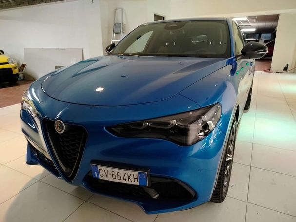 Alfa Romeo Stelvio 2.2 Q4 154 kW image number 2