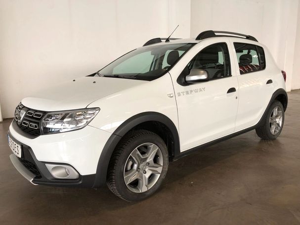 Dacia Sandero Stepway TCe Essential 74 kW image number 2