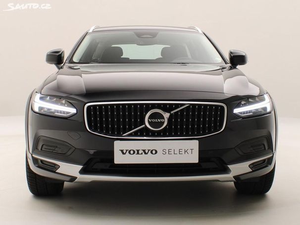 Volvo V90 Cross Country AWD B4 145 kW image number 16