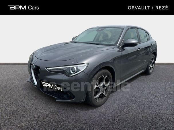 Alfa Romeo Stelvio 2.2 Diesel AT8 Super 132 kW image number 1