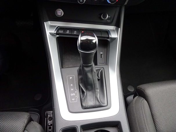 Audi Q3 35 TFSI S-line Sportback 110 kW image number 20