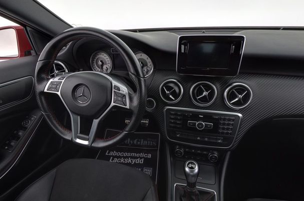 Mercedes-Benz A 180 d AMG 80 kW image number 9