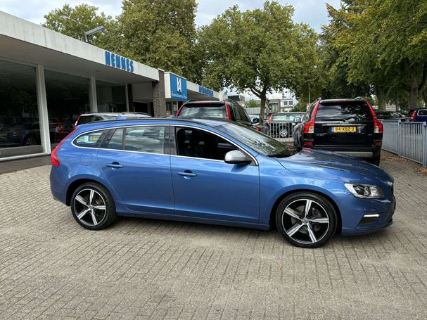 Volvo V60 T5 180 kW image number 14