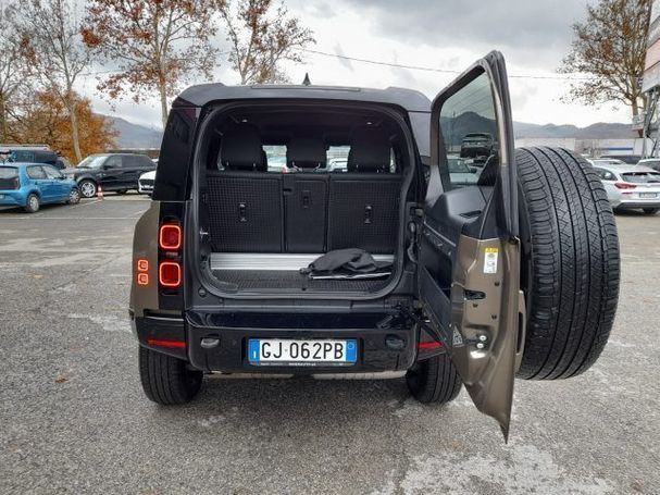 Land Rover Defender 147 kW image number 15