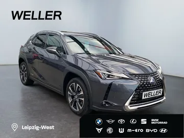 Car image 2