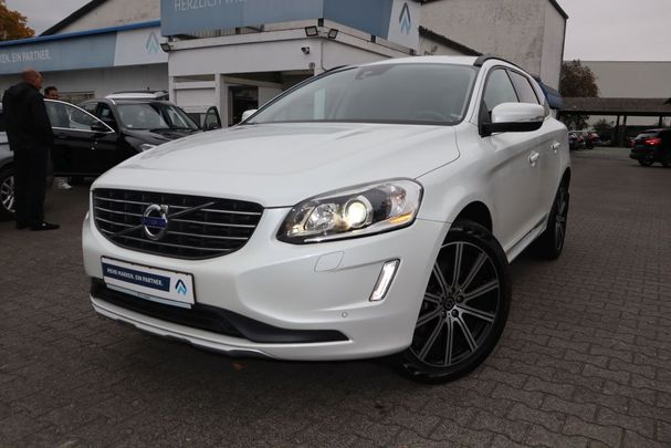 Volvo XC60 D5 AWD Geartronic Momentum 158 kW image number 1