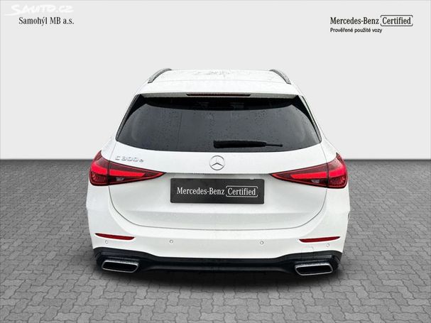 Mercedes-Benz C 300 150 kW image number 3