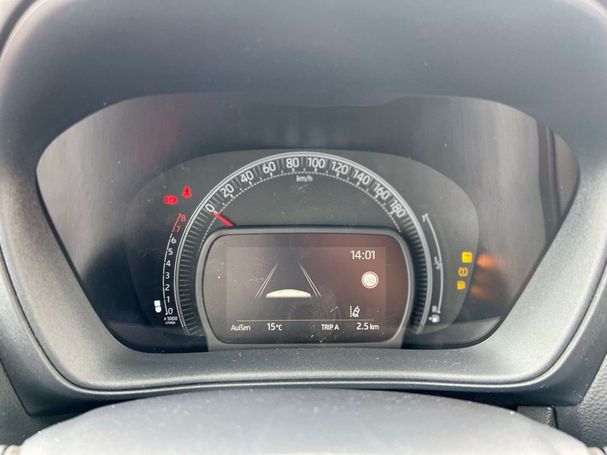 Toyota Aygo X 1.0 VVT-i 53 kW image number 21