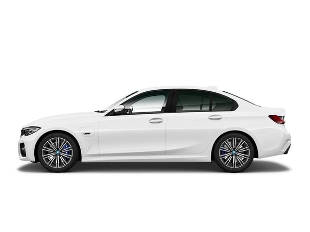 BMW 330 e M Sport 215 kW image number 5