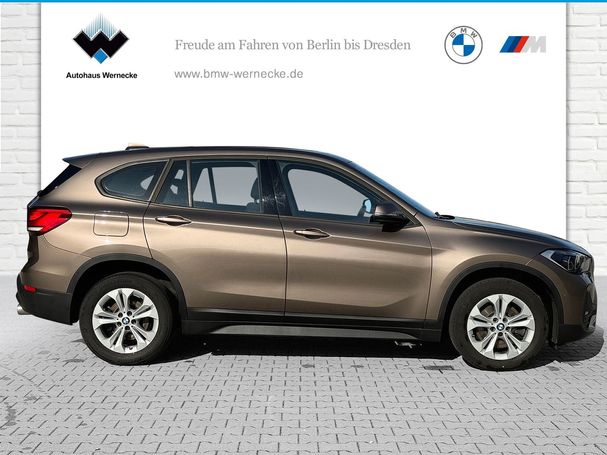 BMW X1 sDrive20i Advantage 141 kW image number 6