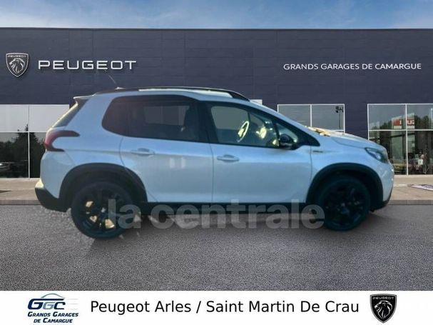 Peugeot 2008 BlueHDi 120 EAT6 88 kW image number 4