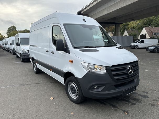 Mercedes-Benz Sprinter 317 CDI RWD 125 kW image number 3