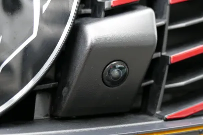 Car image 37