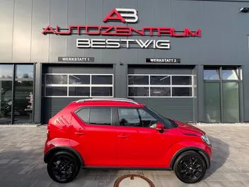 Car image 4