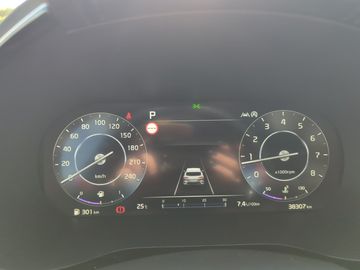 Car image 13