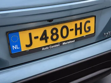 Car image 38