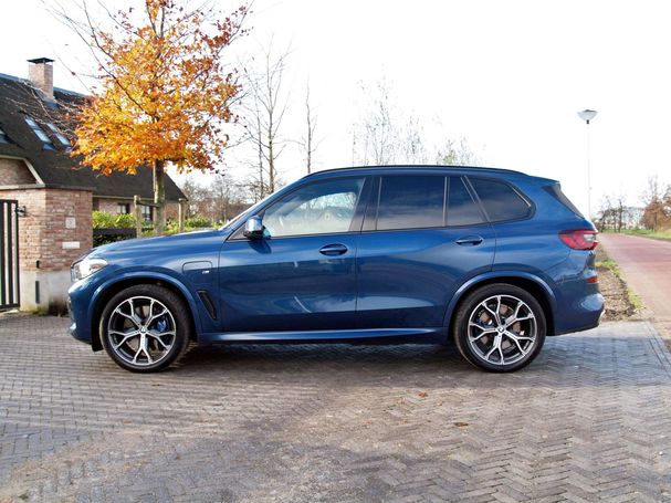 BMW X5 45e xDrive 290 kW image number 6