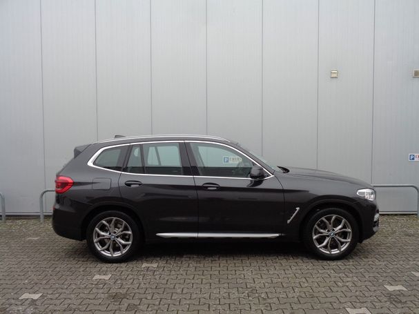 BMW X3 xDrive20d xLine 140 kW image number 3