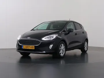 Car image 39