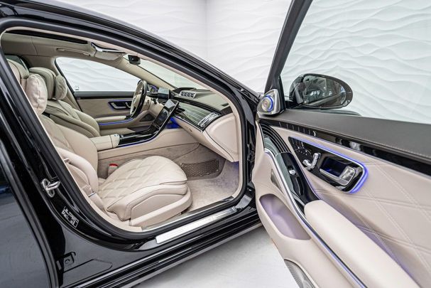 Mercedes-Benz S 580 Maybach 385 kW image number 25