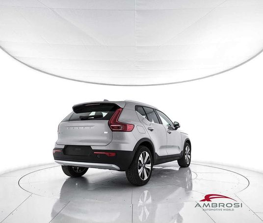 Volvo XC40 T5 Plus 192 kW image number 2