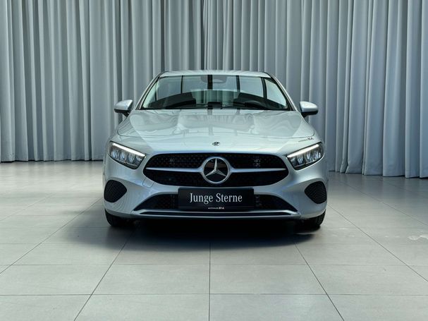 Mercedes-Benz A 180 85 kW image number 3