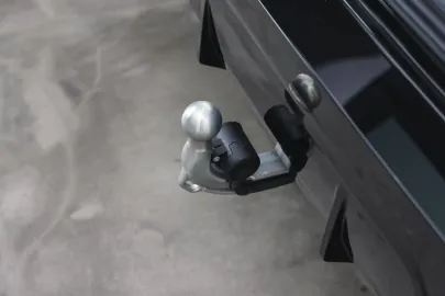 Car image 35