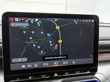 Car image 32