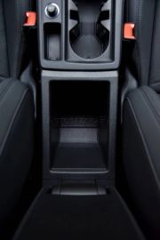 Car image 36