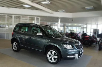 Car image 3