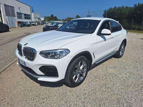 BMW X4 xDrive20d xLine 140 kW image number 10