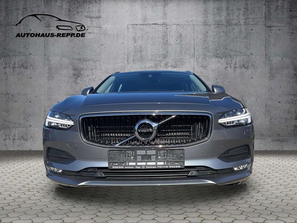 Volvo V90 D4 Momentum 140 kW image number 2