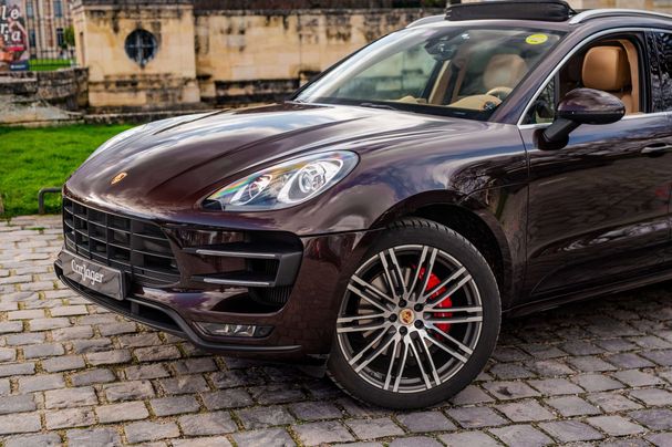 Porsche Macan Turbo PDK 294 kW image number 33