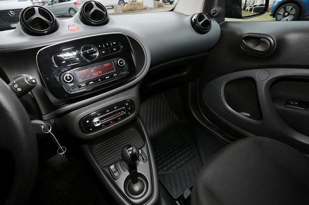 Smart ForTwo EQ 60 kW image number 8