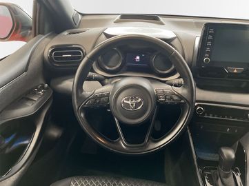 Car image 11