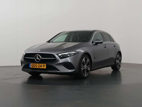 Mercedes-Benz A 180 100 kW image number 38